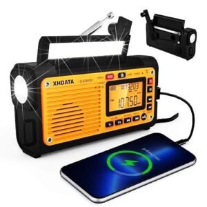 Wind-up emergency radio charger